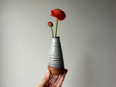 bud vase 11